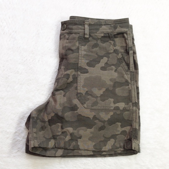 J. Crew Cargo Shorts - Picture 6 of 11